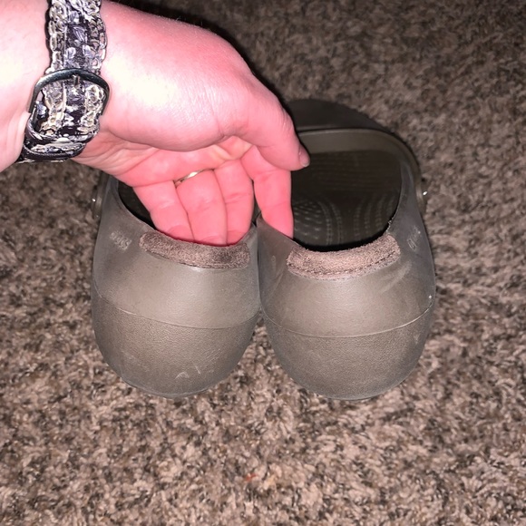 Crocs Brown Rubber Flats Size 9 - Picture 4 of 5